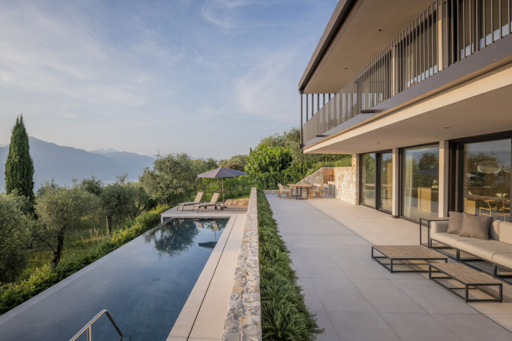 L’INVOLUCRO MUTEVOLE